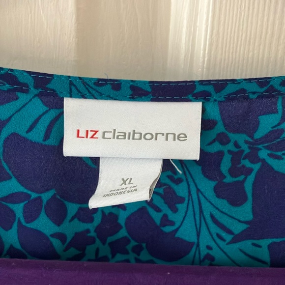 Liz Claiborne Blue Ruffled 3/4 Sleeve Blouse - Picture 2 of 4